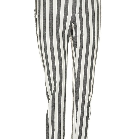 Urban Outfitters Pants - Urban Outfitters Black and White Striped Cropped Pants